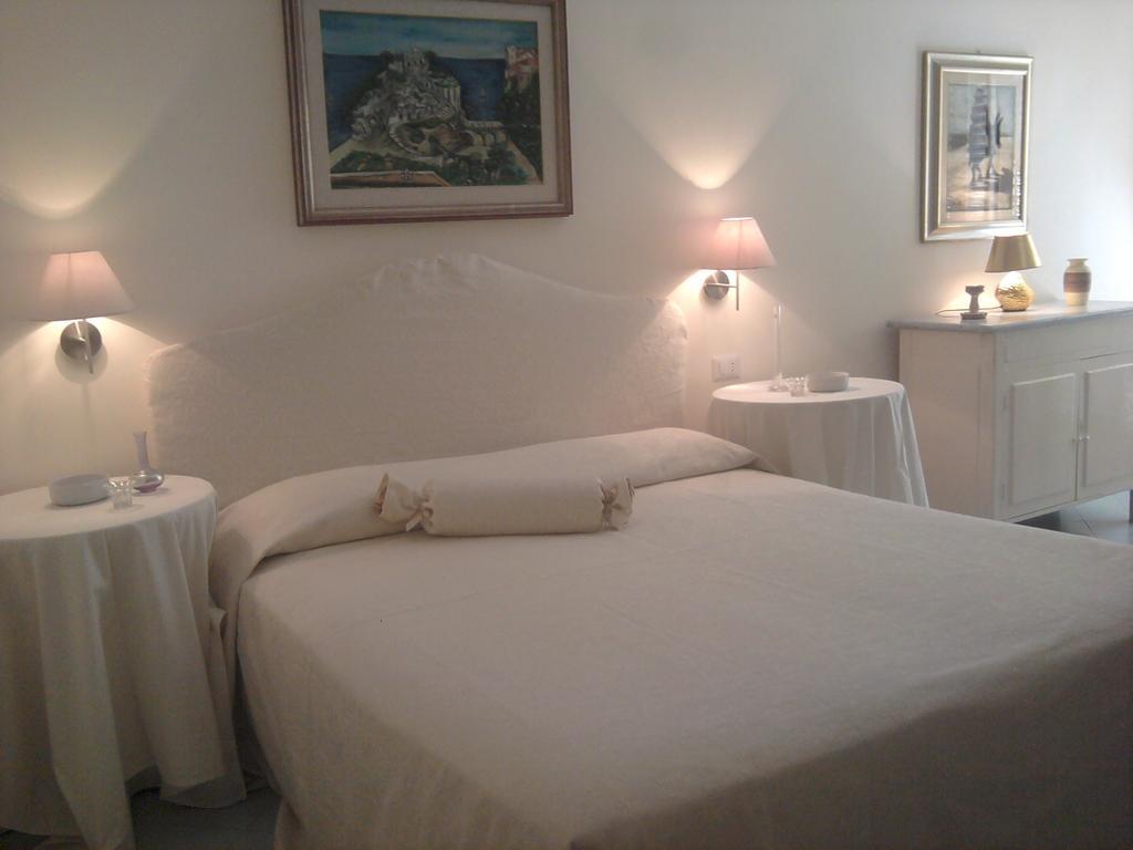 Proserpina Tropea Ruang foto